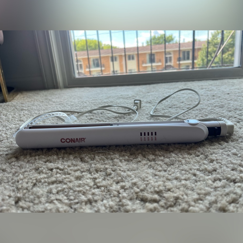 Conair Hair Straightener